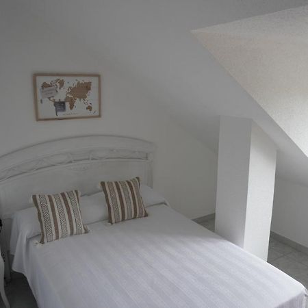 Hostal La Biela 43 Galizano Esterno foto