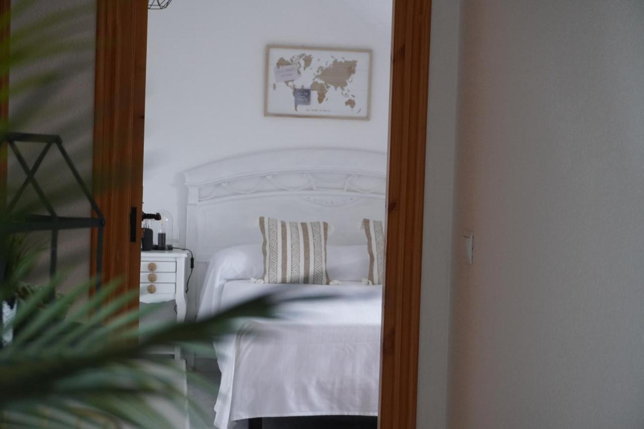 Hostal La Biela 43 Galizano Esterno foto